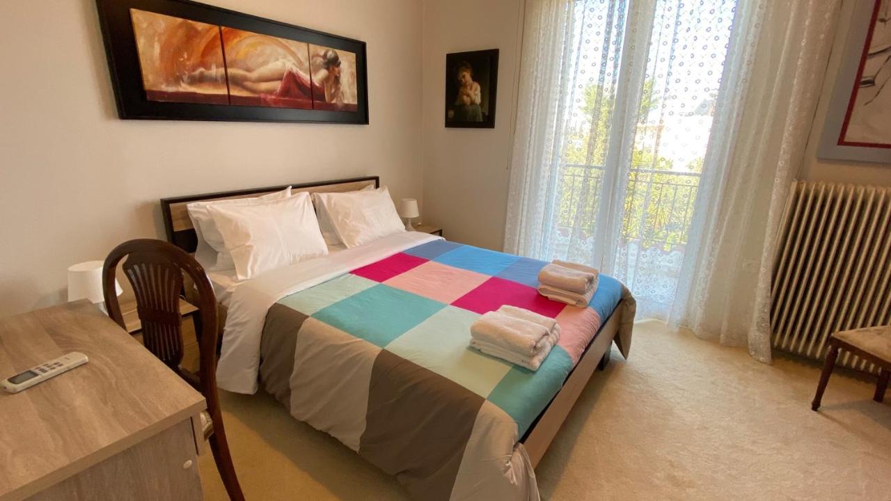 Patras White Castle Apartment Екстериор снимка
